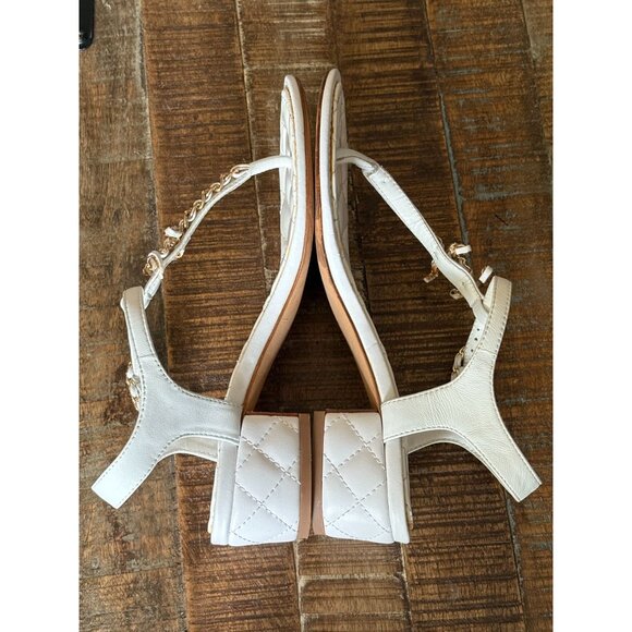 Chanel White Leather Gold CC Quilted T-Strap Sandals Block Heel 38C 8 Italy 2000 - Picture 4 of 14